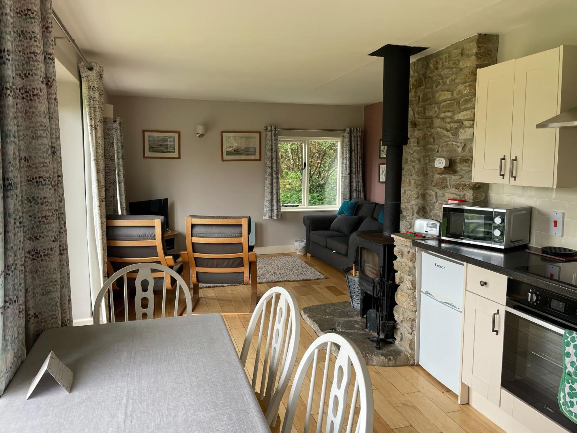 Whispering Pines Cottage Swyre Екстериор снимка
